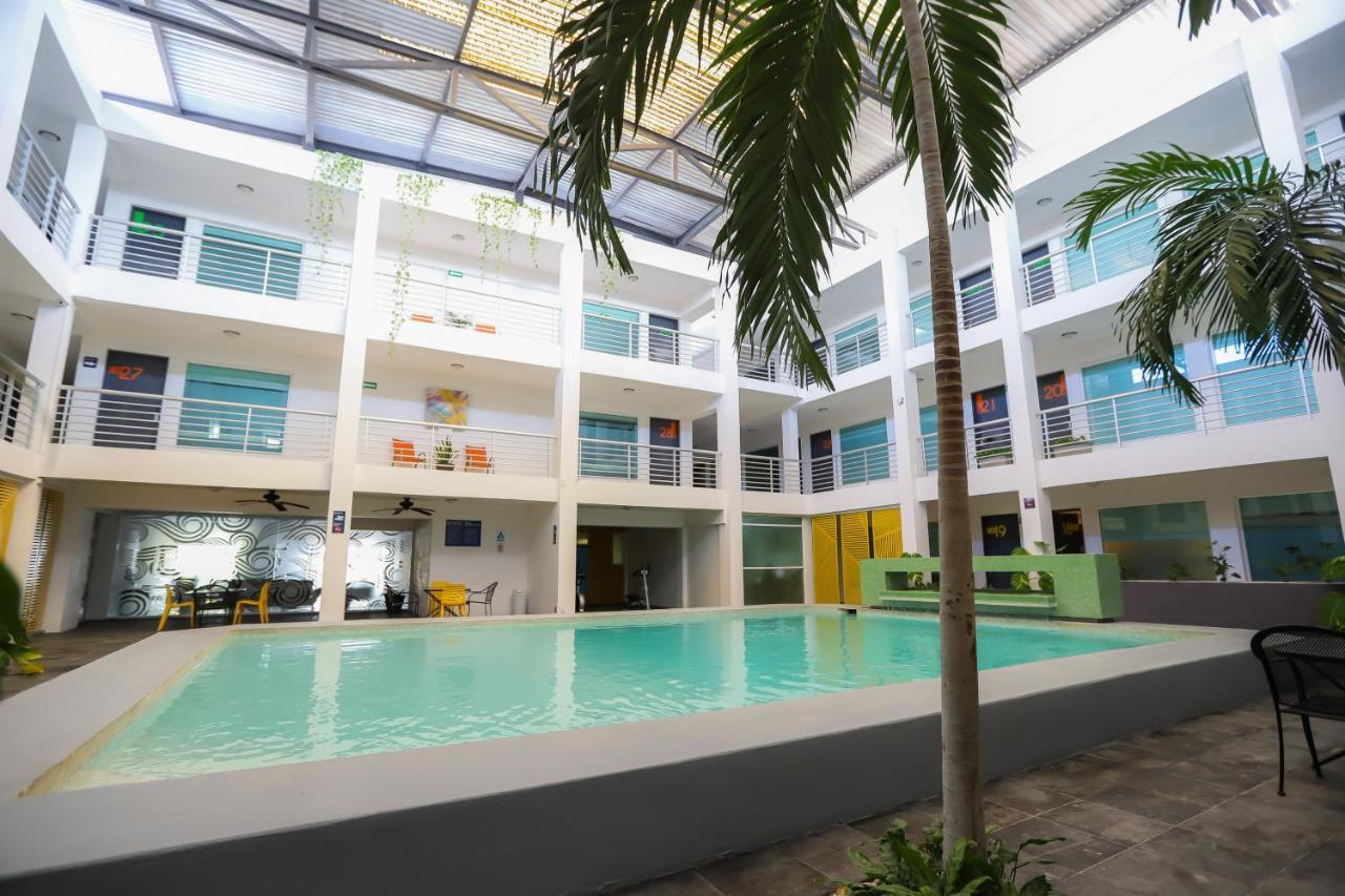 Hôtel Tryp By Wyndham Chetumal Extérieur photo