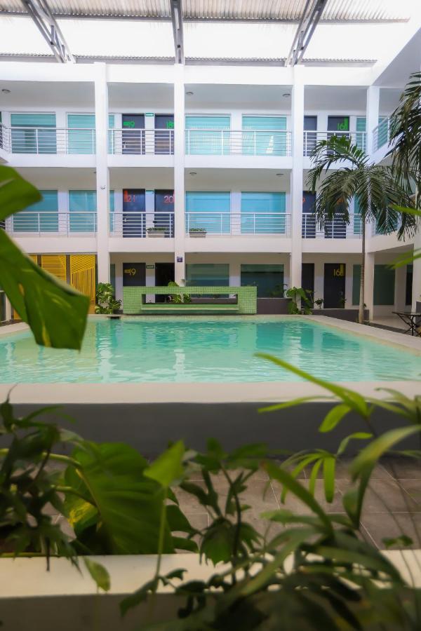 Hôtel Tryp By Wyndham Chetumal Extérieur photo